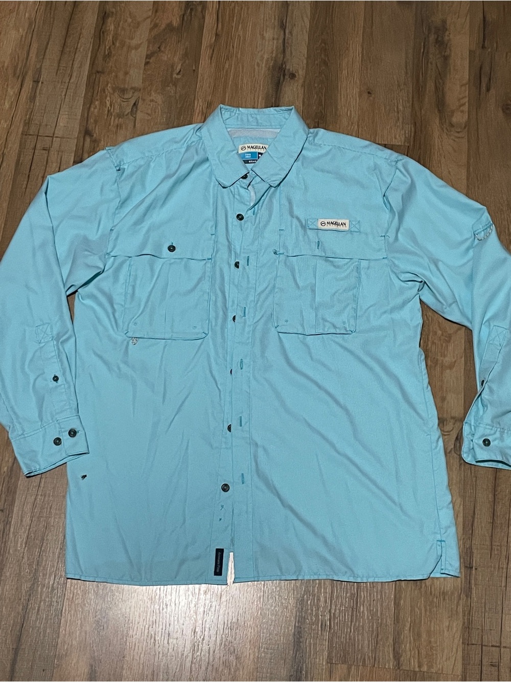 Magellan Outdoors Fish Gear Men's Medium Aqua Long Sleeve Fishing Shirt